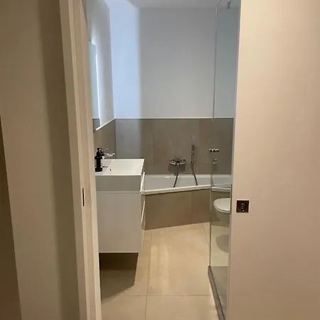 Appartement Ammersee Haus In Haus,wunderschoene Designerferienwohung Mit Garten Dießen am Ammersee