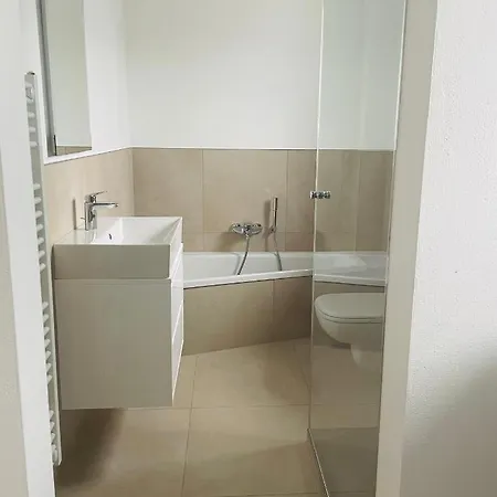 Apartament Ammersee Haus In Haus,wunderschoene Designerferienwohung Mit Garten